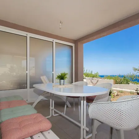 Sea View Slanica Vlake מורטר