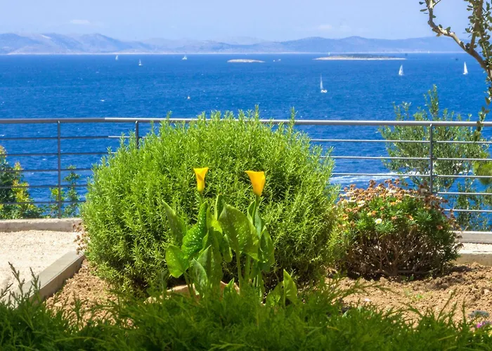 Sea View Slanica Vlake 公寓 *